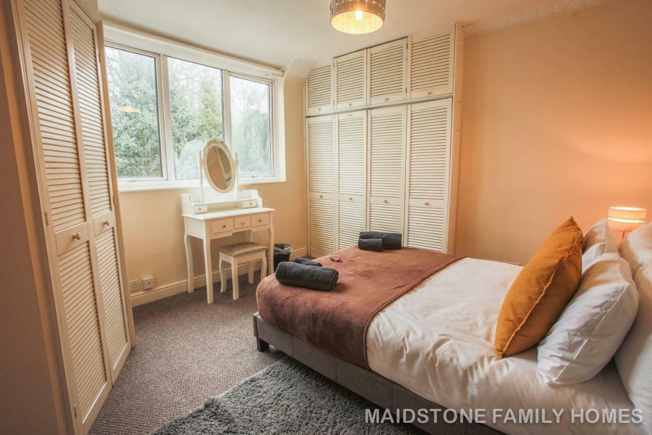 Maidstone Family Homes Upper Road Cottage Eksteriør bilde