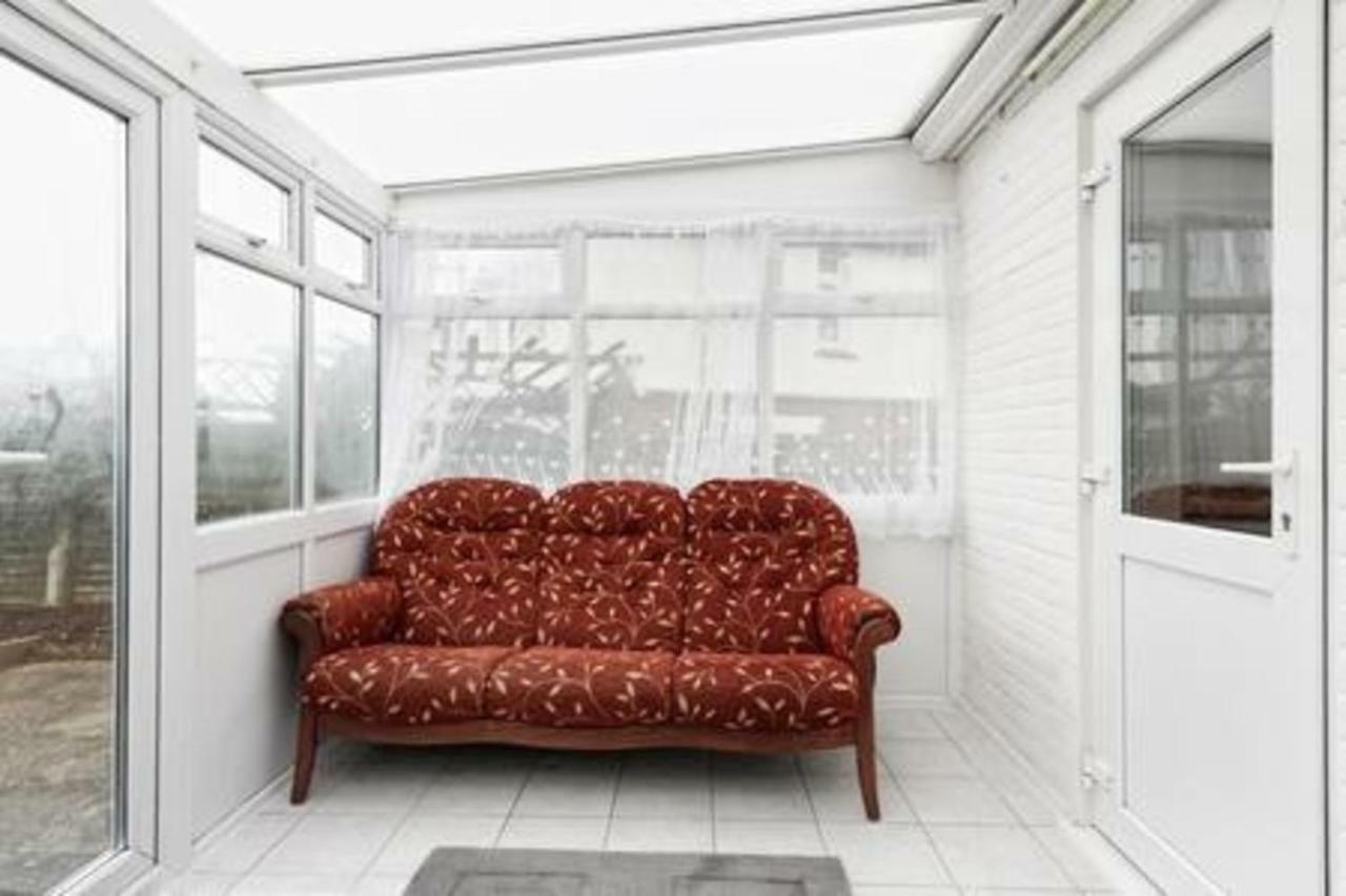 Maidstone Family Homes Upper Road Cottage Eksteriør bilde
